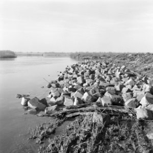 Kreekafsluitingen, kraagstukken, bestorting, biesbosch, Bestanddeelnr 168-0779
