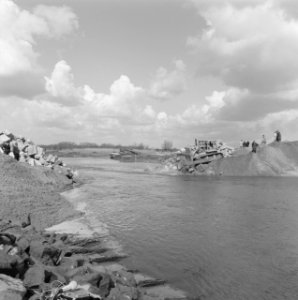 Kreekafsluitingen, stroombanen, gat van lijnoorden n1, Bestanddeelnr 168-0820