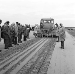 Kreekafsluiting Biesbosch. Zandcementstorting, Bestanddeelnr 168-0840