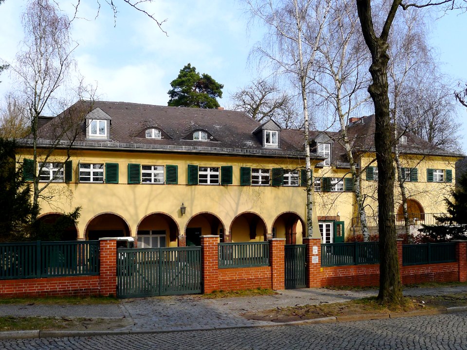 Kranzallee 8-10 (Berlin-Westend)