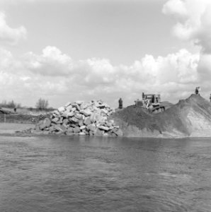 Kreekafsluitingen, stroombanen, gat van lijnoorden n1, Bestanddeelnr 168-0822
