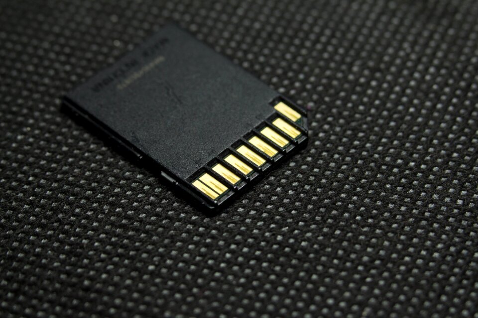Storage technology flash
