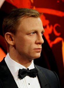 James bond bond 007