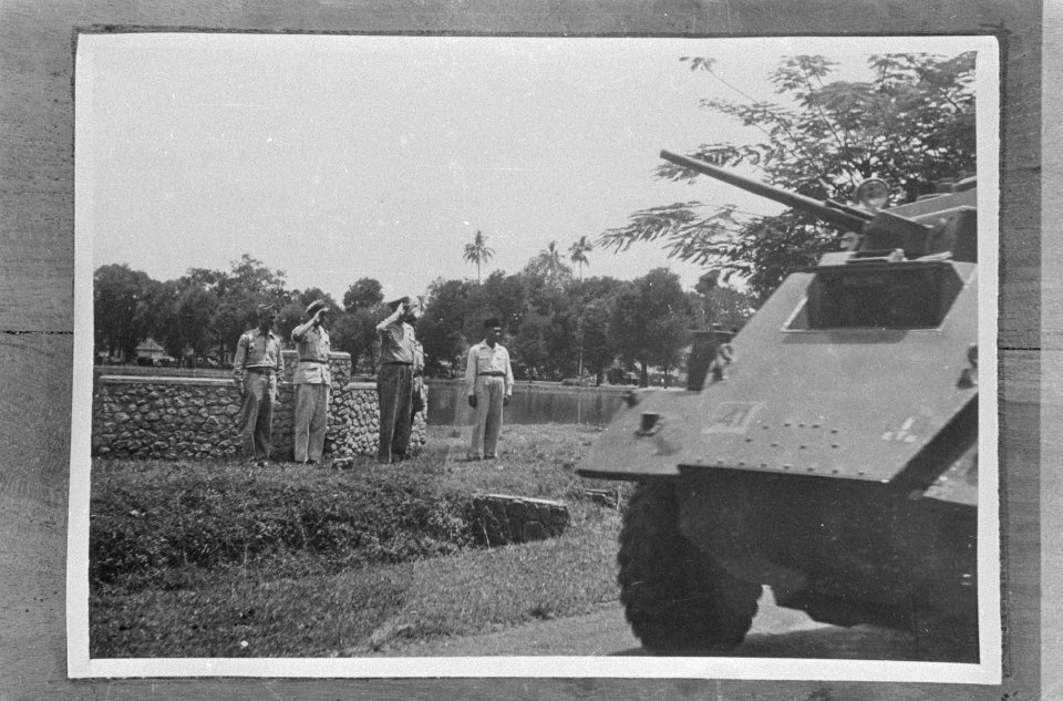 Krawang het reserve-eskadron Pantserwagens van het regiment Huzaren van Boreel , Bestanddeelnr 1628-2-3