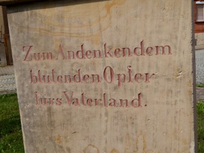Kriegerdenkmal Isserstedt 3