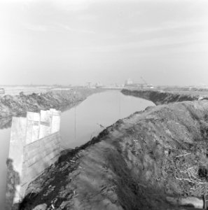 Kreekafsluitingen, perskaden, cunetten, biesbosch, Bestanddeelnr 168-0741