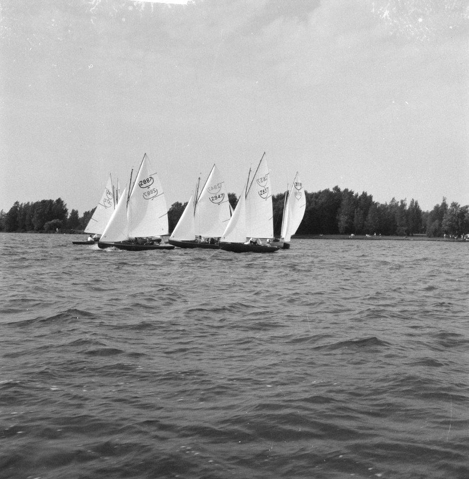 Kralingse zeilweek. 16m2 ronden boei, Bestanddeelnr 912-8718
