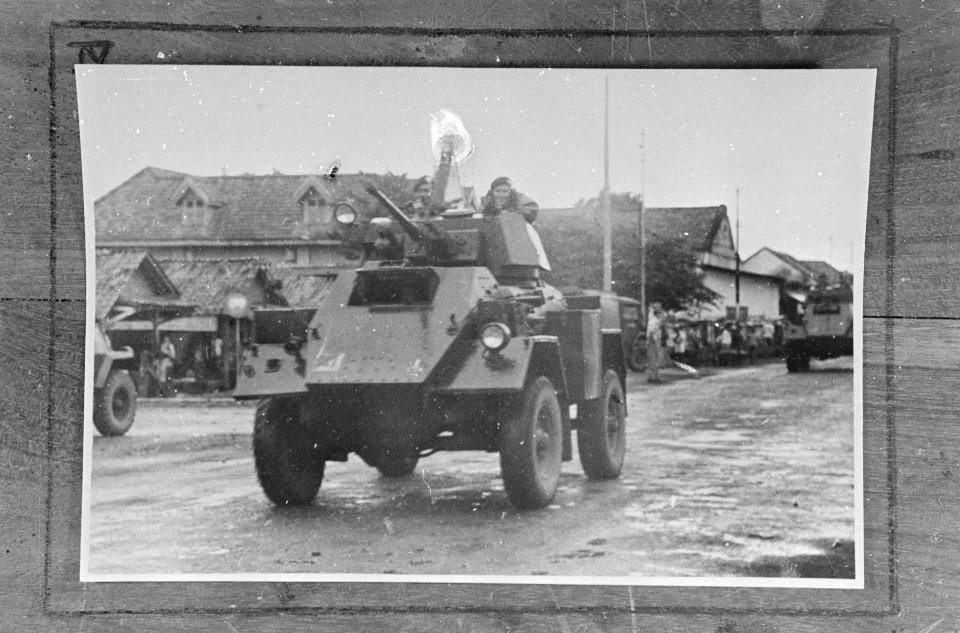 Krawang het reserve-eskadron Pantserwagens van het regiment Huzaren van Boreel , Bestanddeelnr 1628-10-2