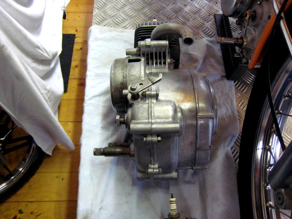 Kreidler RS K54 (orange) revision picture-006