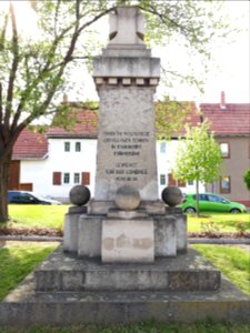 Kriegerdenkmal Mühlberg Drei Gleichen - 2