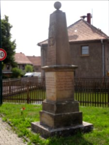 Kriegerdenkmal Isserstedt 1