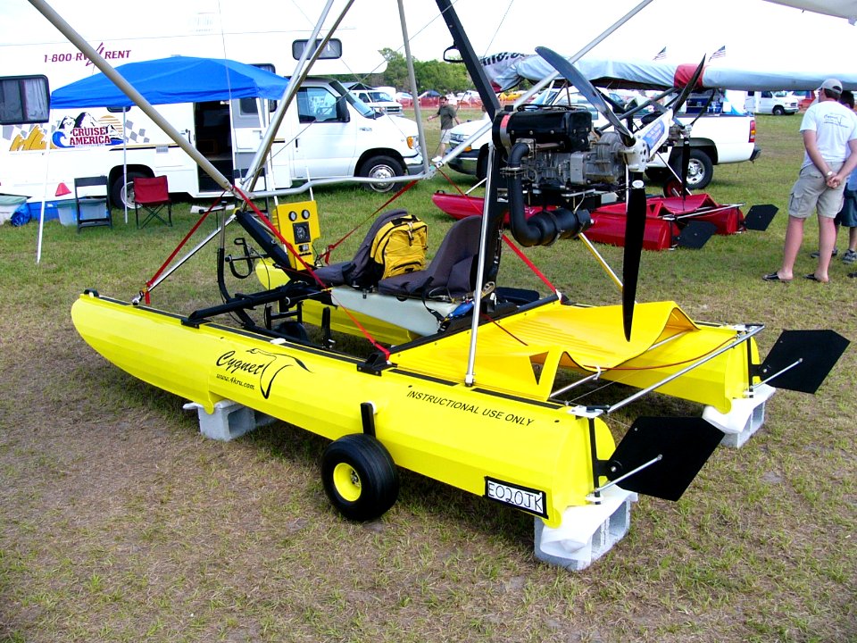Krucker Cygnet amphib trike