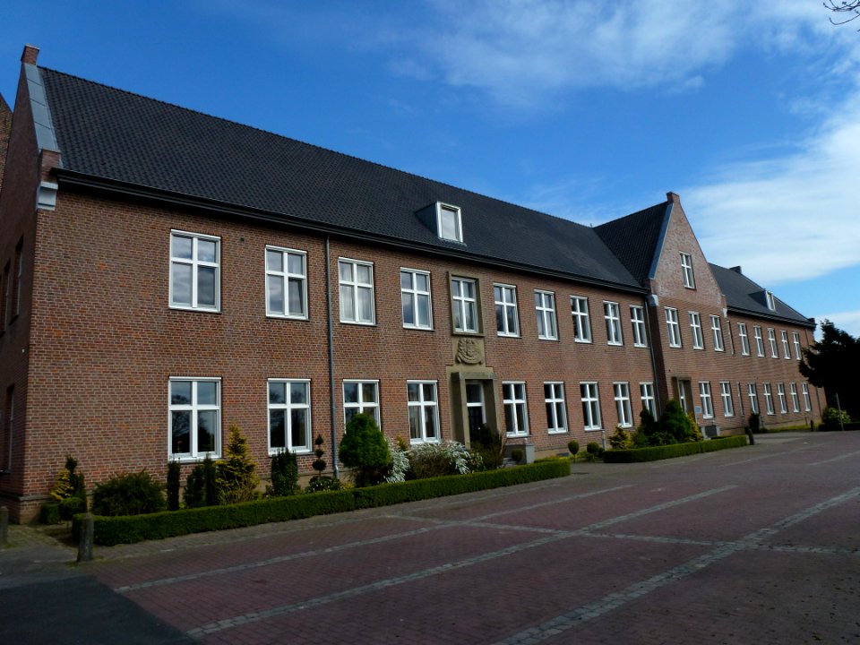 Kruisherenklooster, Sint Agatha, hoofdvleugel