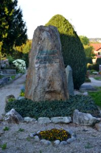 Kronberg, Friedhof, Grab Anton Burger