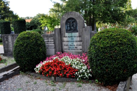 Kronberg, Friedhof, Grab Karl Maria Bonn
