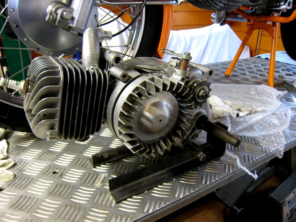 Kreidler RS K54 (orange) revision picture-015