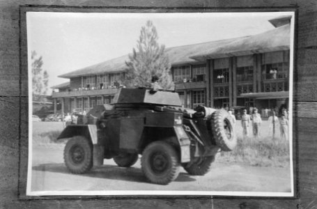 Krawang het reserve-eskadron Pantserwagens van het regiment Huzaren van Boreel , Bestanddeelnr 1628-2-1