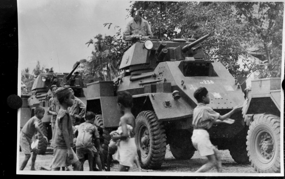Krawang het reserve-eskadron Pantserwagens van het regiment Huzaren van Boreel , Bestanddeelnr 13680
