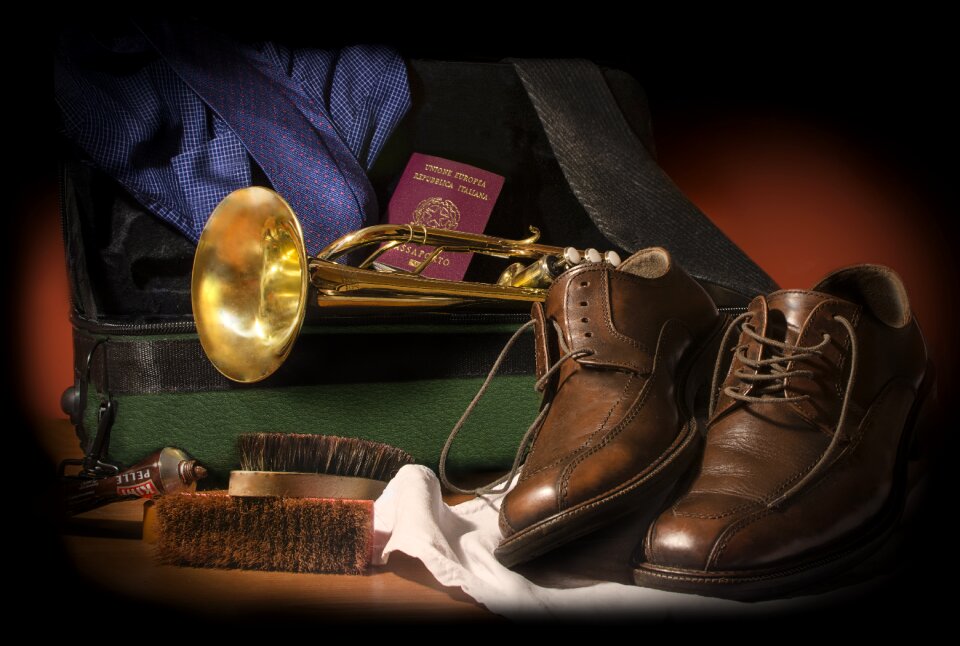Italian man musical instrument