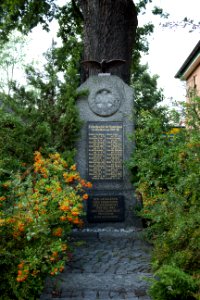 Kriegerdenkmal Proschim an der Kirche