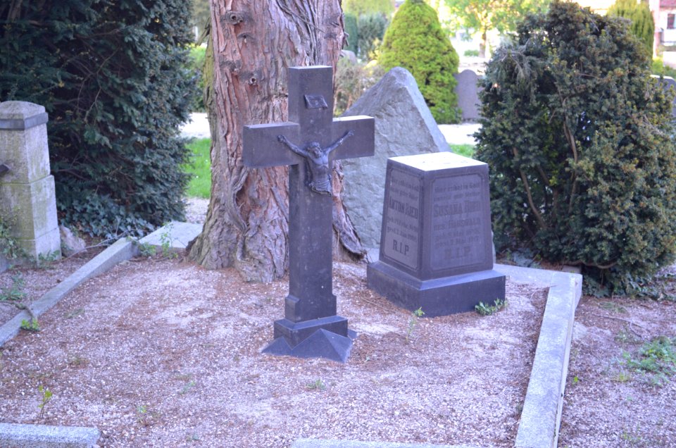 Kronberg, Friedhof, Grab Ried