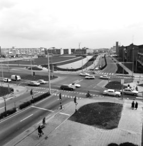 Kruispunt Laan van Presikhaaf - IJsselaan (van boven gezien) met links op de ach, Bestanddeelnr 164-1224