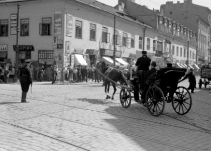 Kruispunt in het Joodse zakenkwartier van Warschau, Bestanddeelnr 190-0058
