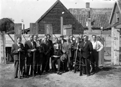Kruisboogschuttersconcours ( P van der Loo tachtig jaar), Bestanddeelnr 902-3090