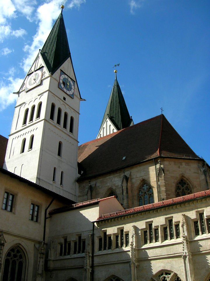 Kreuzgang Dom Eichstätt -Blick auf Kirche (3)