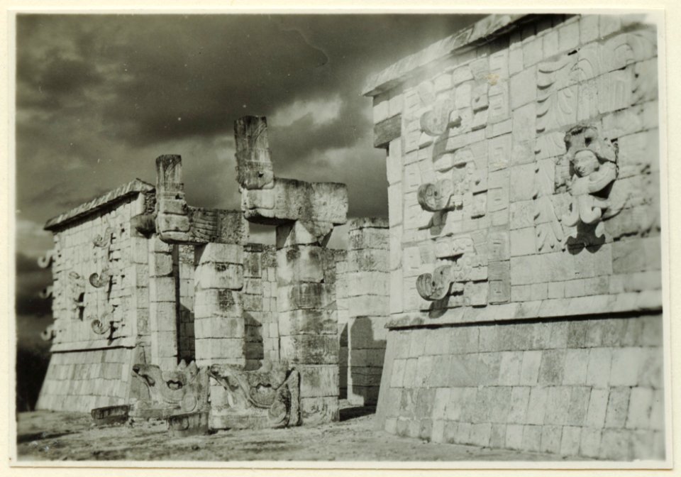 Krigarnas tempel - SMVK - 0307.f.0056