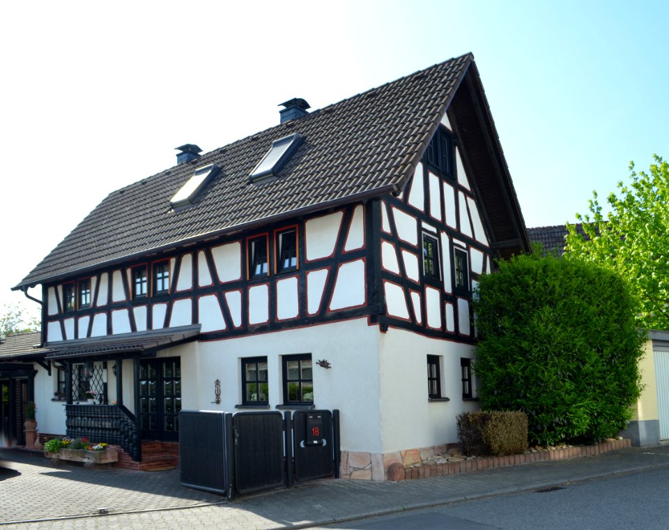 Kriftel, Goethestraße 18