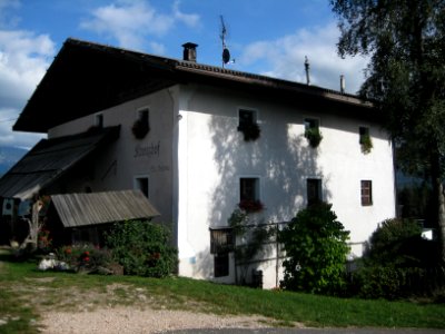 Kreuzhof 2
