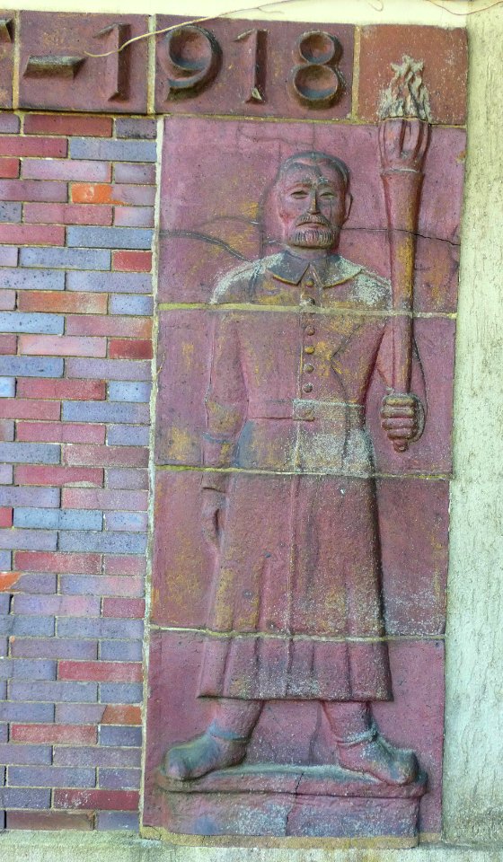 Kriegerdenkmal WK1 Teutschenthal4