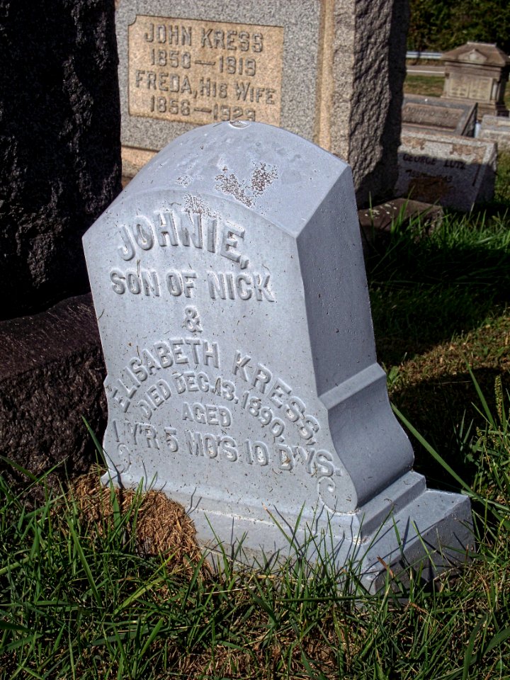 Kress (Johnie), Robinson Run Cemetery, 2015-09-27, 01