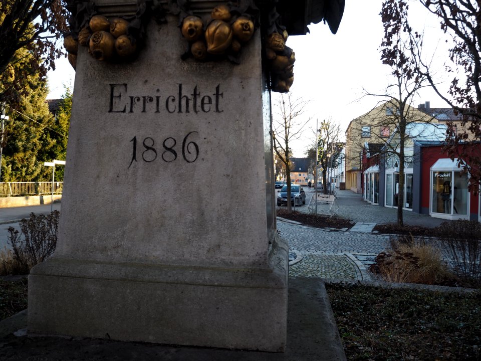 Kriegerdenkmal Schwabmünchen (04)