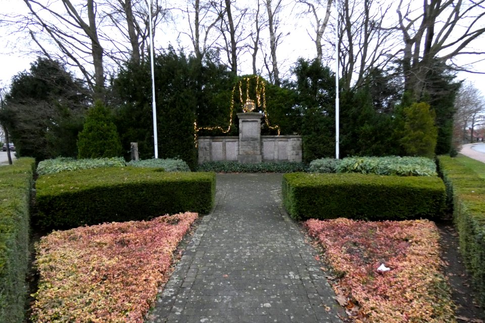 Kriegsehrenmal Rotdornstraße