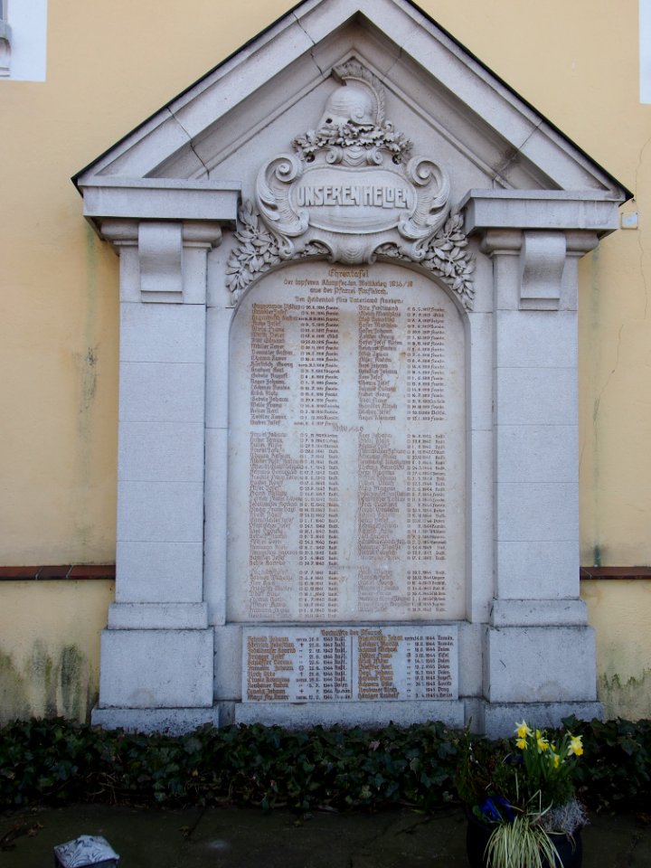 Kriegergedenktafel St. Peter und Paul in Aufkirch 01
