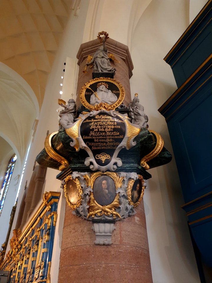 Kristine kyrka epitafium swab 1712
