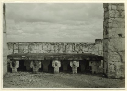 Krigarnas tempel - SMVK - 0307.f.0043
