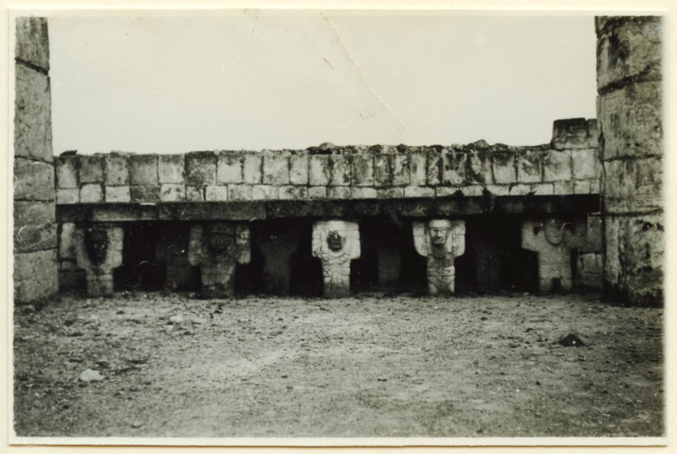 Krigarnas tempel - SMVK - 0307.f.0041