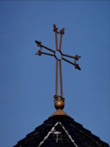 Kreuz auf der armenischen Kirche in Almelo