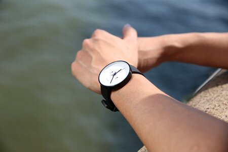 Simple model hand