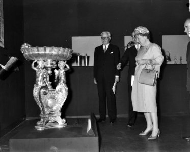 Koningin bezoekt tentoonstelling Zwedens Gouden Eeuw in het Rijksmuseum te Am, Bestanddeelnr 912-6069