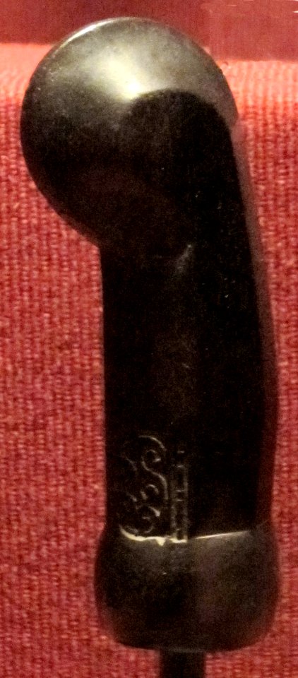Kris handle from Indonesia, Honolulu Academy of Arts XI