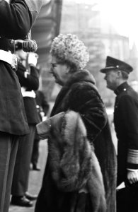 Koningin Juliana arriveert, Bestanddeelnr 920-9612