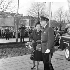 Koningin Juliana bezoekt de Rotterdamse politie, Bestanddeelnr 913-7636