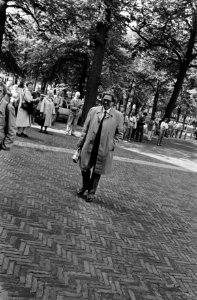 Koningin Beatrix ontving op Paleis Lange Voorhout de voorzitter van de kleine p…, Bestanddeelnr 931-5181