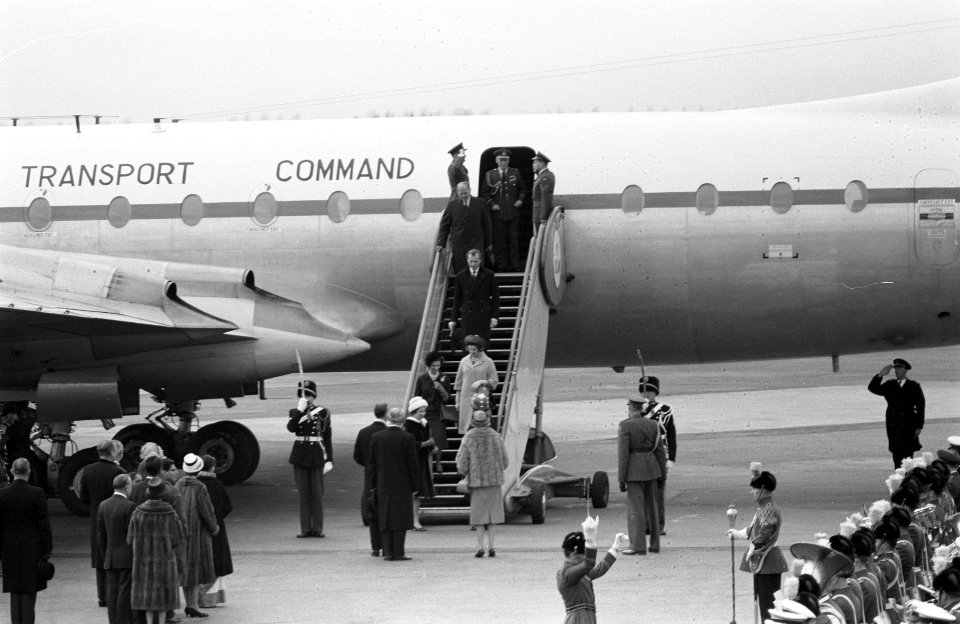 Koningin Elisabeth van Engeland, Bestanddeelnr 913-8385