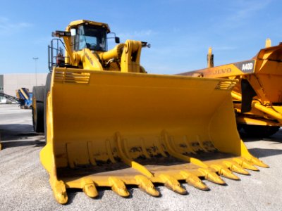 Komatsu WA800 p4