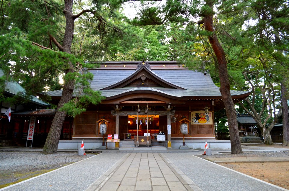 Komagata-jinja (Oshu) haiden